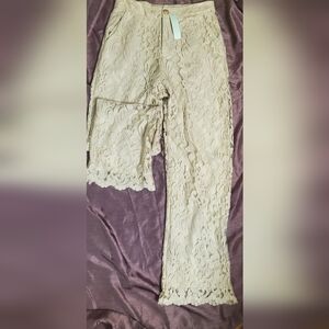 ESLEY COLLECTION NWT Cream Floral Lace High-Waisted Pants - Boho Chic SIZE L